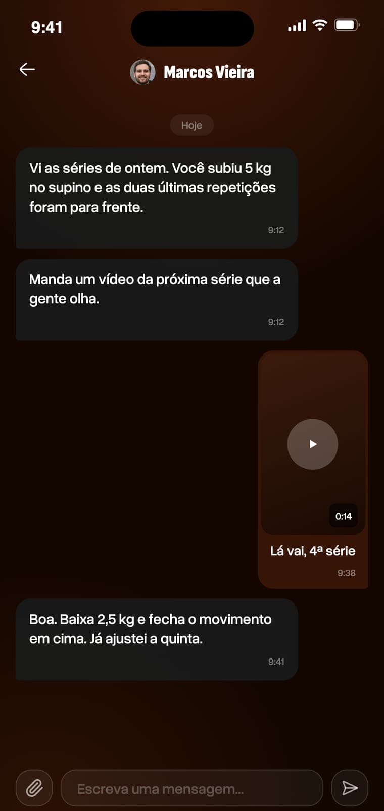 Conversa com o personal, com um vídeo