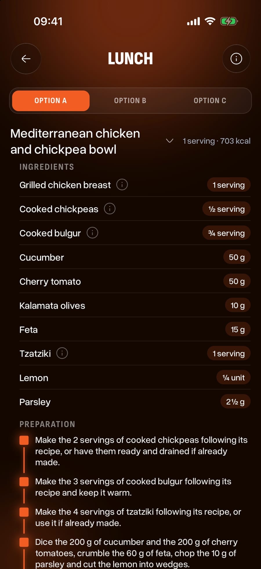 A meal open in the client app, with its options, the recipe's ingredients and the preparation