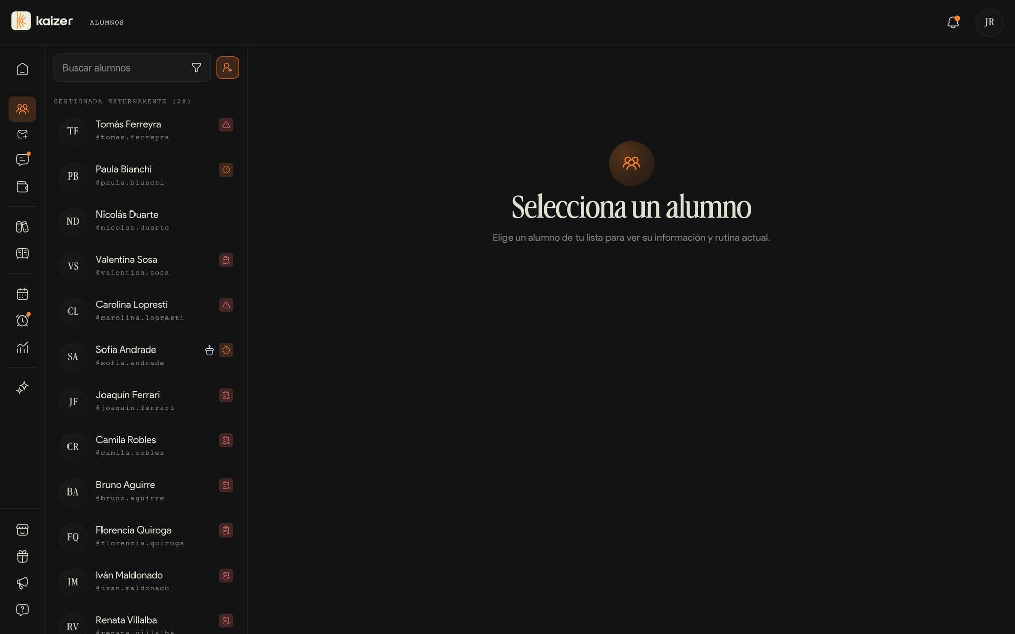 Lista de alumnos del dashboard, con buscador, filtros y estado de cada alumno